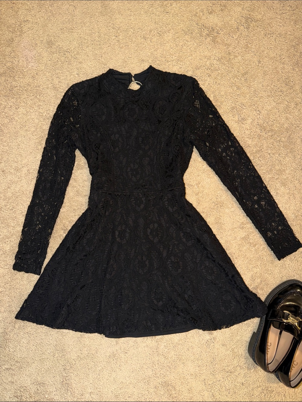 🖤Lace Long Sleeve Mock Neck Keyhole Back River Island Skater Dress UK 12 US 6-8